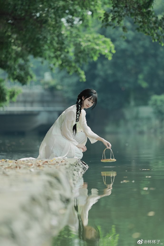 科幻巨制《群星闪耀时》特别放映：众星云集，致敬航天英雄